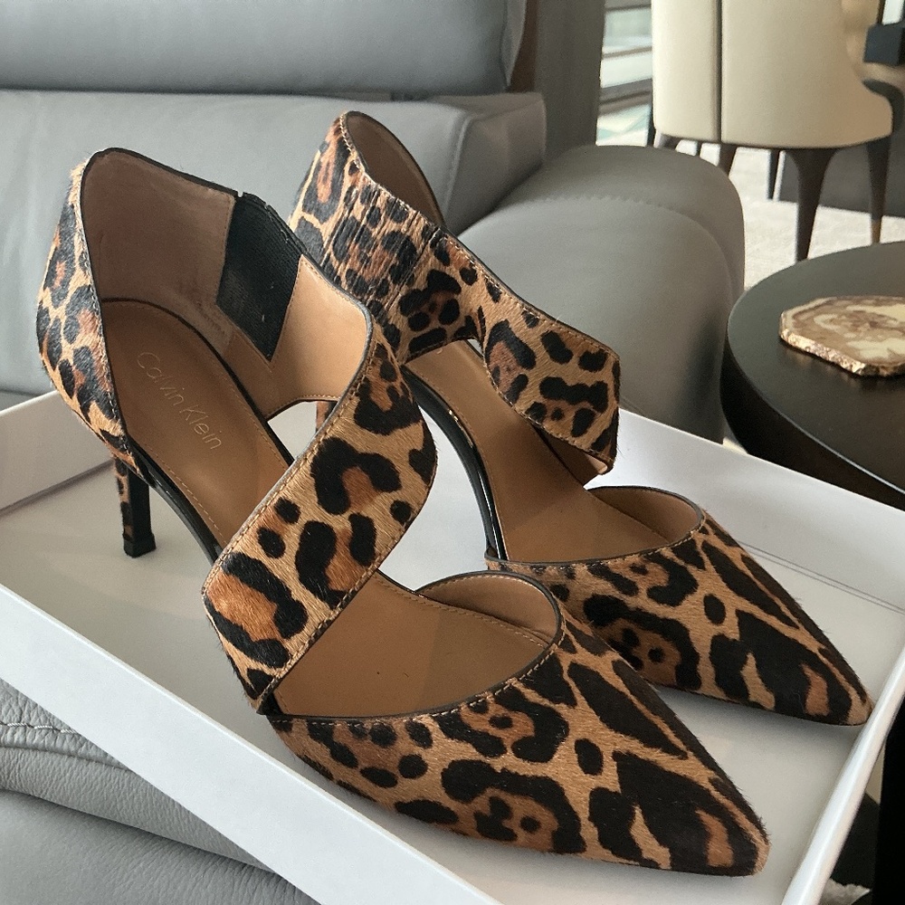 Calvin Klein 6.5 Gella pump leopard print hair calf 3 inch heel